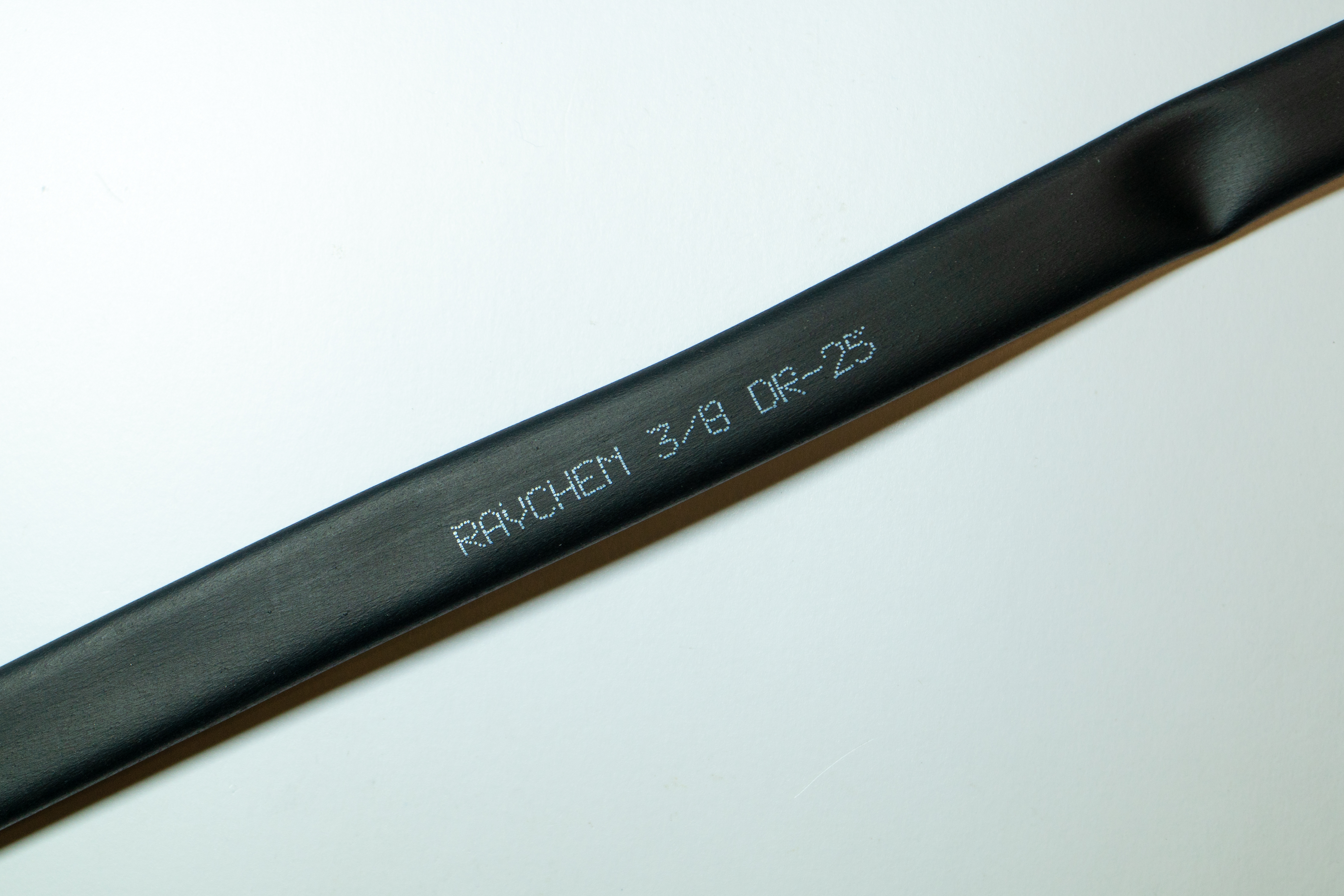 LR-00856