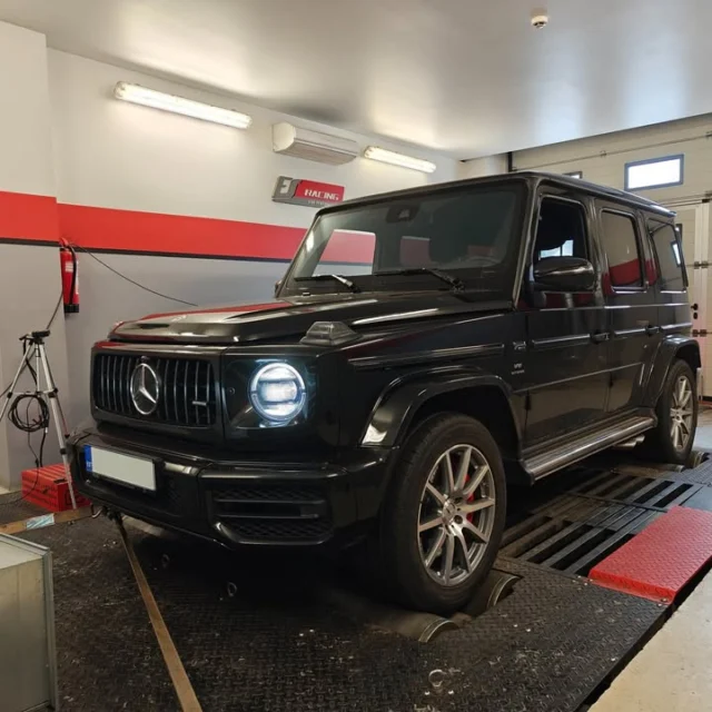 #AMG #63AMG #dynoTuned #provenResults 2600kg+ tühimassiga ja külmkapi kujuga tank sportauto kiirendusega. MB G63AMG 4.0T…